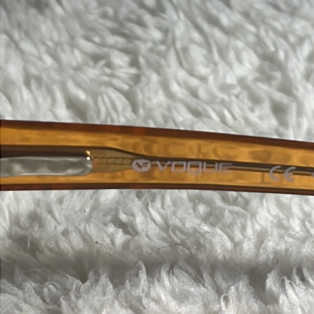 Vogue eyeglasses vo2390